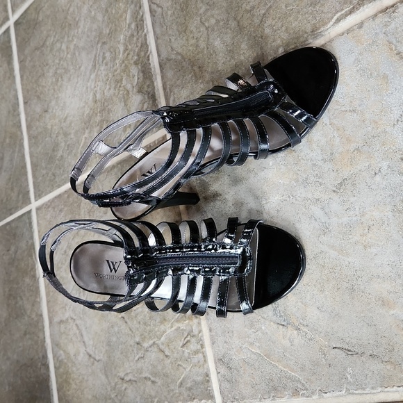 Worthington Shoes - Worthington Strappy heels